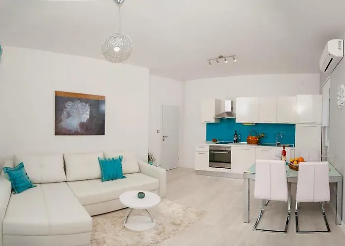 The Beach Apartment